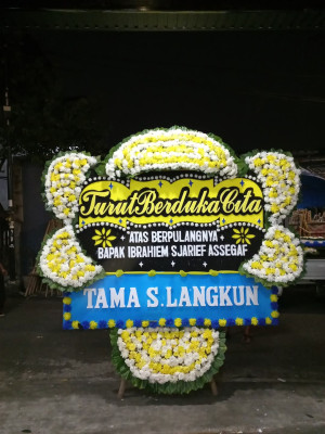 Papan Bunga Duka di Alai Parak Kopi