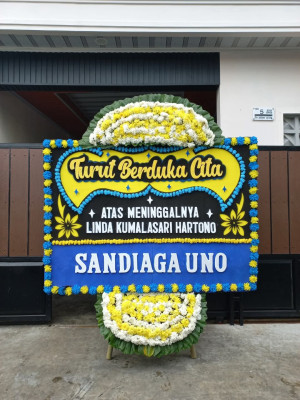 Papan Bunga Duka di Alai Parak Kopi