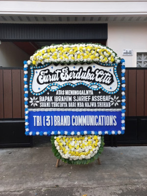 Papan Bunga Duka di Alai Parak Kopi